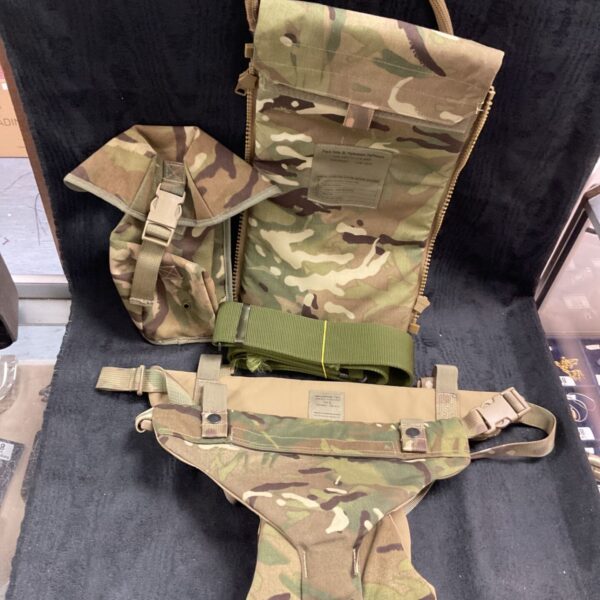 MTP pelvic protection tier 3 size L with hydration zip pouch and belt