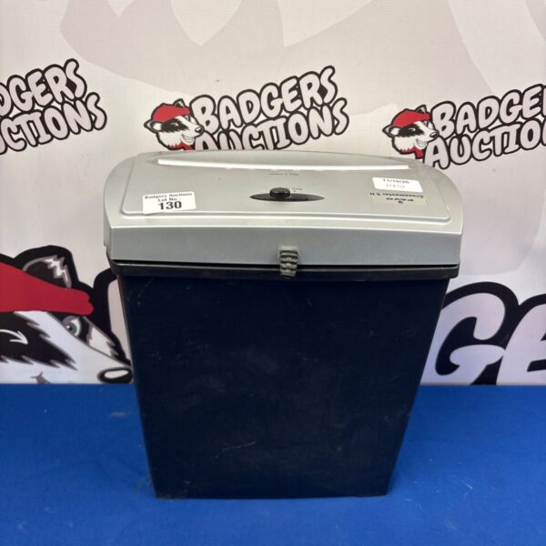 Pavo Crossmaster 5 II paper shredder for office use.
