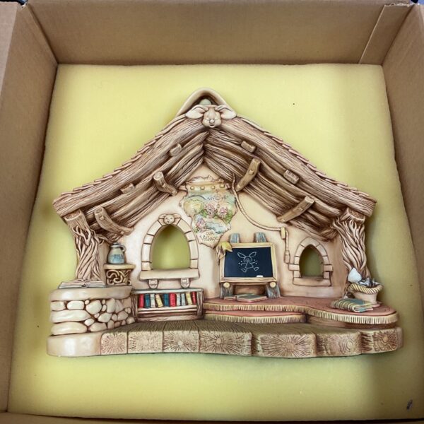 Vintage Pendelfin old school house figurine in original box.