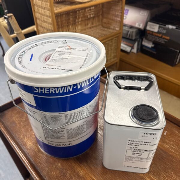 Sherwin-Williams Acrolon 1850 paint set with hardener.