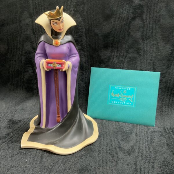 Disney Snow White Queen sculpture with original box.