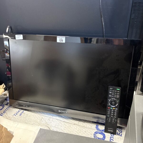Sony Bravia KDL-26EX320 26 inch LCD television in used condition.