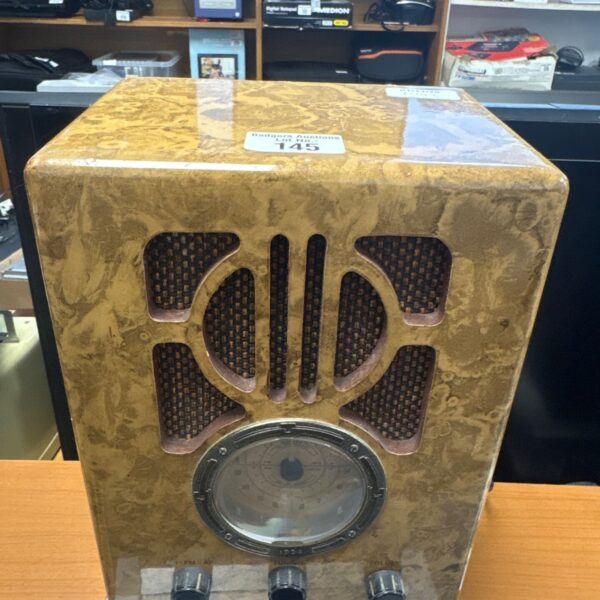 Steepletone 1934 replica cathedral radio with marbled brown cabinet and fretwork grilles
