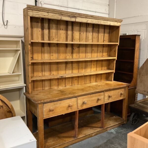 Large Victorian pine Welsh dresser with plate rack and three drawers
