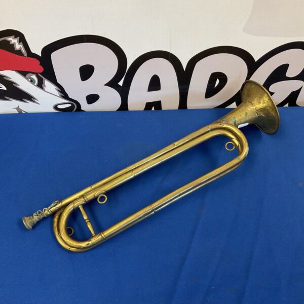 Vintage brass trumpet horn, a collectible musical instrument.