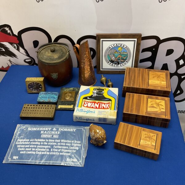 Mixed lot of vintage collectibles including Pilkington tiles and boxes.
