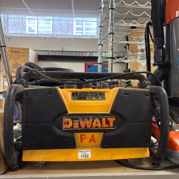 Vintage DeWalt DW911 Jobsite AM/FM Radio with yellow and black casing