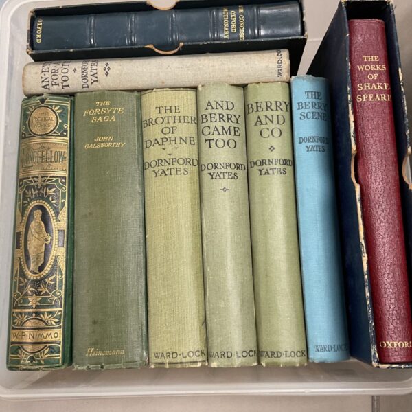 Vintage hardback books lot including Longfellow, Forsyte Saga and Oxford Shakespeare