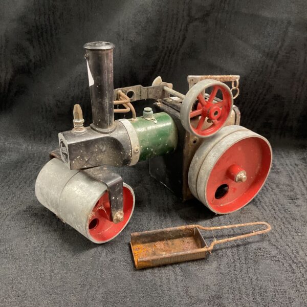 Vintage Mamod steam roller model with green boiler and red wheels