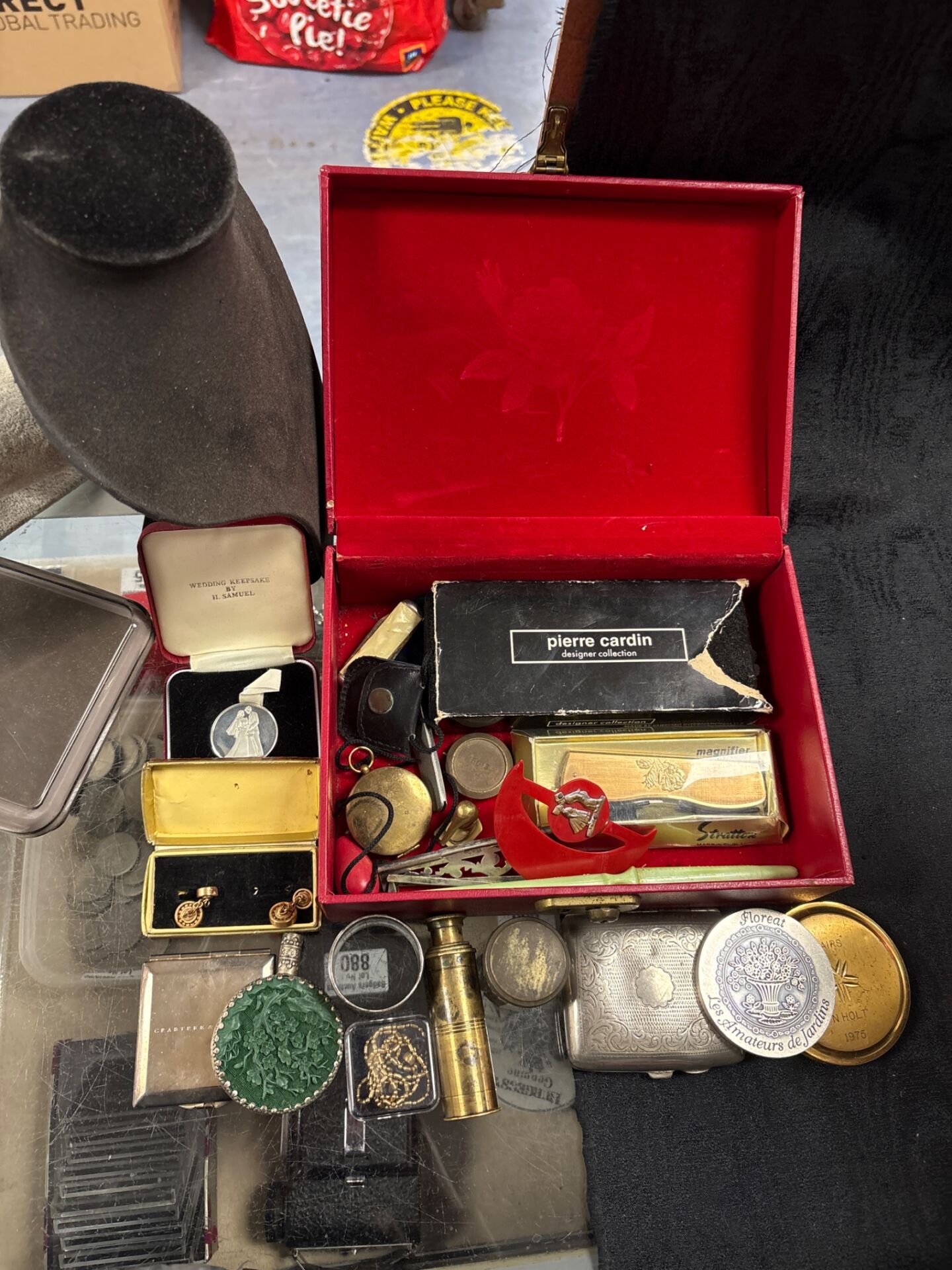 857 Collection of mixed collectibles inc cigarette cases and more