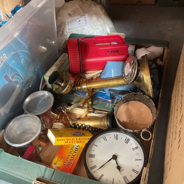 Vintage mixed lot with brass telephone and Roman numeral clock on tray.