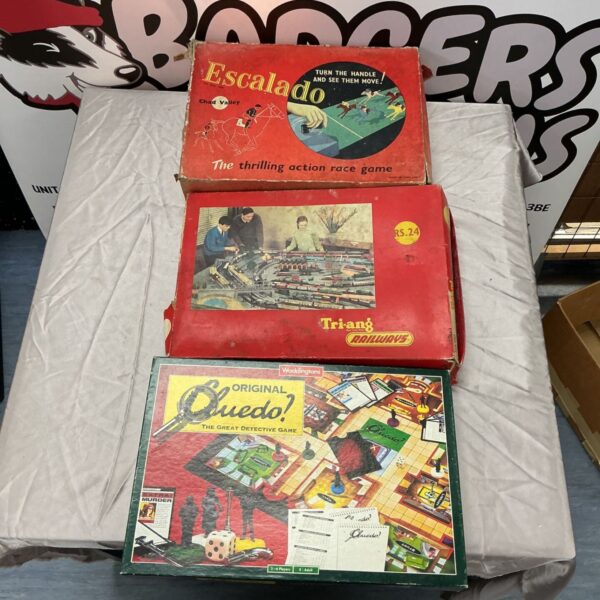 Vintage Escalado, Tri-ang Railways and Original Cluedo boxed games lot