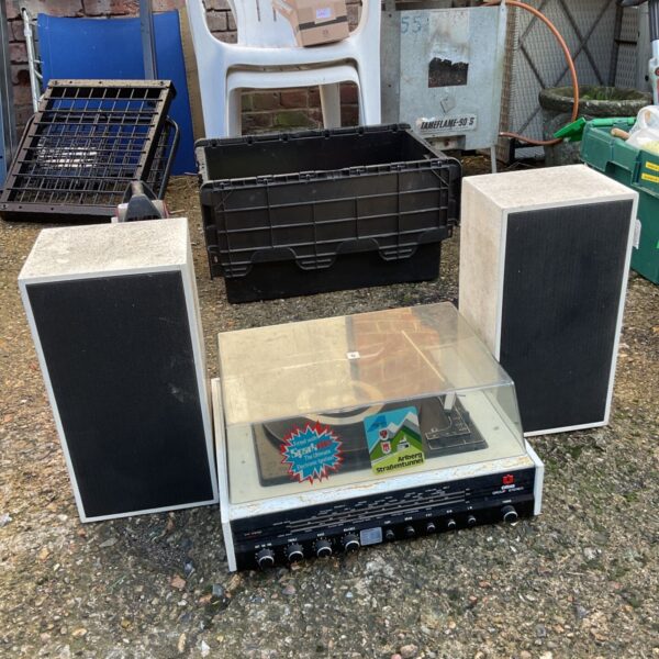 Vintage Ultra Group Stereo turntable with clear cover and two white speakers